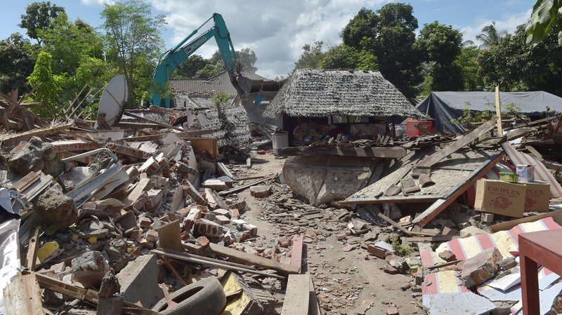 Erdbeben In Indonesien Und Tsunami Nach Einem Monat Unterstutzt Malteser International Immer Noch Den Wiederaufbau Von Gesundheitseinrichtungen Order Of Malta